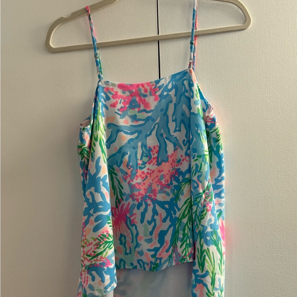 Lilly tank